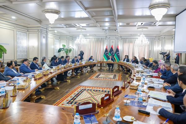 مجلس الوزراء يدين حادثة اقتحام محكمة سبها ويكلّف وزارتي العدل والداخلية بالتحقيق فيها.