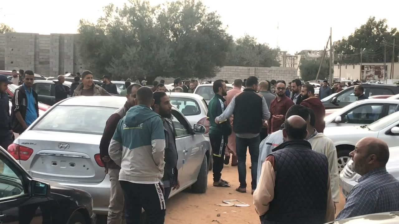 وجهات نظر حول قرار تحديد عمر السيارات المستعملة: