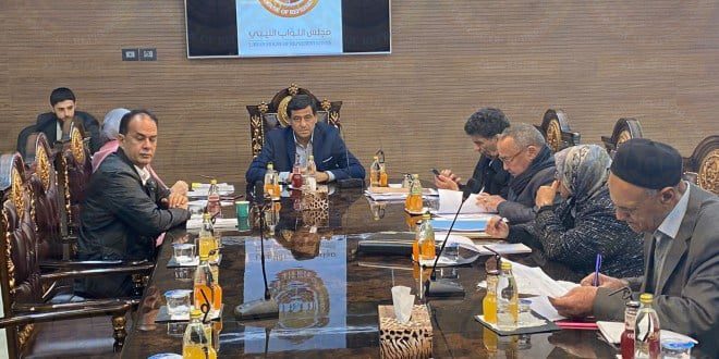 لجنة خارطة الطريق تجتمع بعدد من أعضاء تأسيسية صياغة الدستور