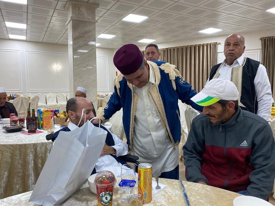 بحظور الوزير، مصلحة التَّفتيش والتَّوجيه التَّربوي يشاركون نزلاء دَار الْوفاء لِرعاية العَجزة والمُسنِّين بِطرابلس مأدبة إفطارهم