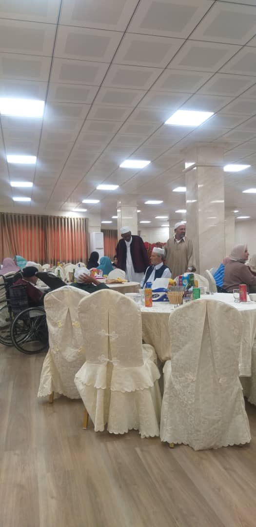 بحظور الوزير، مصلحة التَّفتيش والتَّوجيه التَّربوي يشاركون نزلاء دَار الْوفاء لِرعاية العَجزة والمُسنِّين بِطرابلس مأدبة إفطارهم