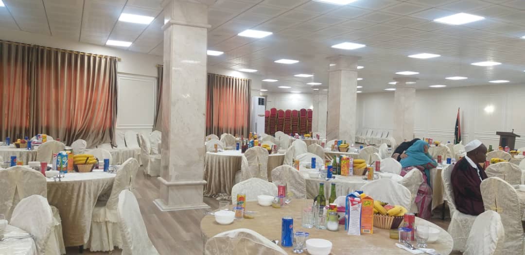 بحظور الوزير، مصلحة التَّفتيش والتَّوجيه التَّربوي يشاركون نزلاء دَار الْوفاء لِرعاية العَجزة والمُسنِّين بِطرابلس مأدبة إفطارهم