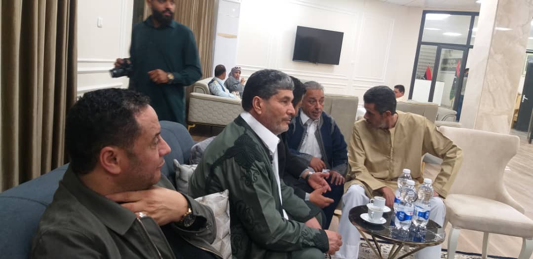 بحظور الوزير، مصلحة التَّفتيش والتَّوجيه التَّربوي يشاركون نزلاء دَار الْوفاء لِرعاية العَجزة والمُسنِّين بِطرابلس مأدبة إفطارهم