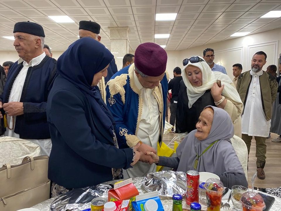 بحظور الوزير، مصلحة التَّفتيش والتَّوجيه التَّربوي يشاركون نزلاء دَار الْوفاء لِرعاية العَجزة والمُسنِّين بِطرابلس مأدبة إفطارهم