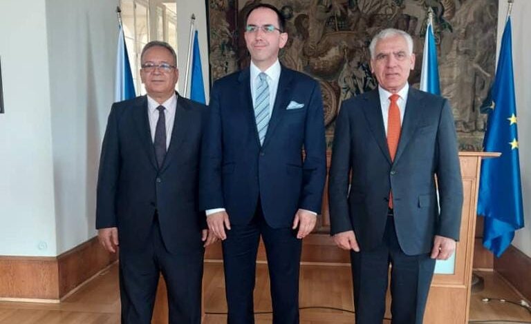 مباحثات ليبية تشيكية لتطوير العلاقات الاقتصادية والسياسية بين البلدين.