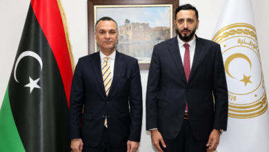 جهود دبلوماسية متواصلة .. السفير المصري يقود وتيرة متسارعة في العلاقات مع طرابلس