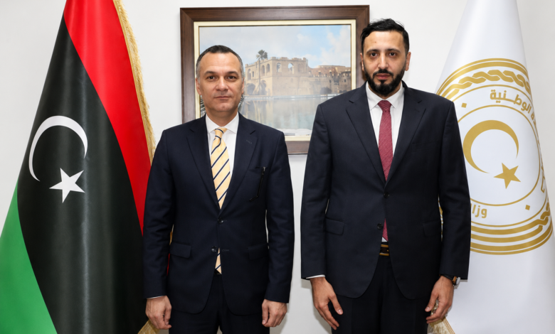جهود دبلوماسية متواصلة .. السفير المصري يقود وتيرة متسارعة في العلاقات مع طرابلس جهود دبلوماسية متواصلة .. السفير المصري يقود وتيرة متسارعة في العلاقات مع طرابلس